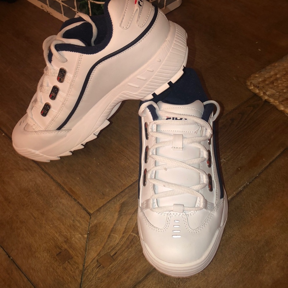 Fila Disrupter very gently used 7 1/2